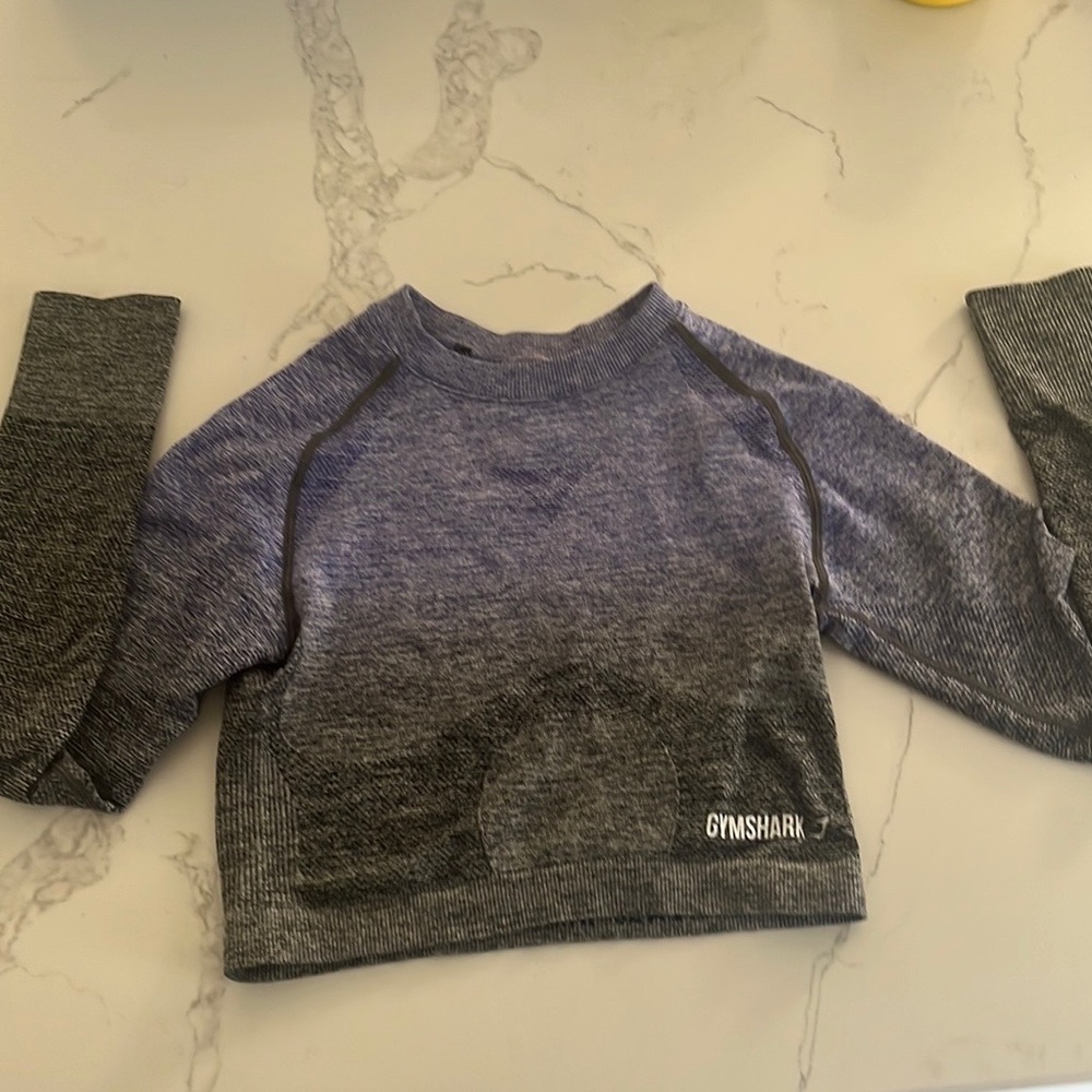 Gymshark long sleeve cropped workout shirt